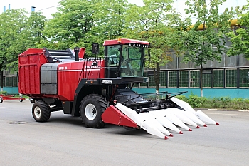 Початкоуборочный комбайн КП-6 «ПАЛЕССЕ ES6»